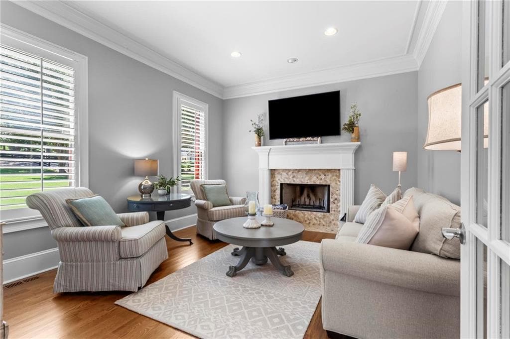 6 bedroom, 8 bathroom, 6,752 sq ft single family residence for sale at 103 Townsend Pass, Alpharetta, GA 30004 — photo 9