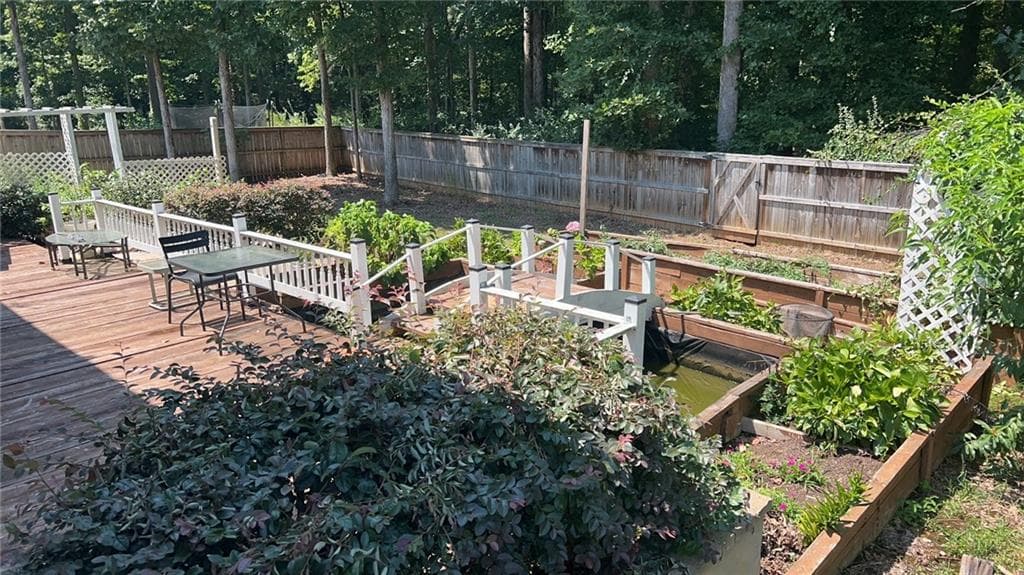 4 bedroom, 4 bathroom, 2,012 sq ft single family residence under contract at 3092 Grandview Lane, Commerce, GA 30529 — photo 4