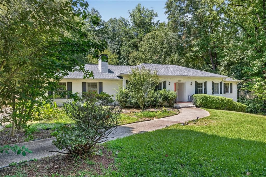 3 bedroom, 2 bathroom, 1,777 sq ft single family residence for rent at 6072 Labama Drive, Mableton, GA 30126 for $2,200 a month — photo 2