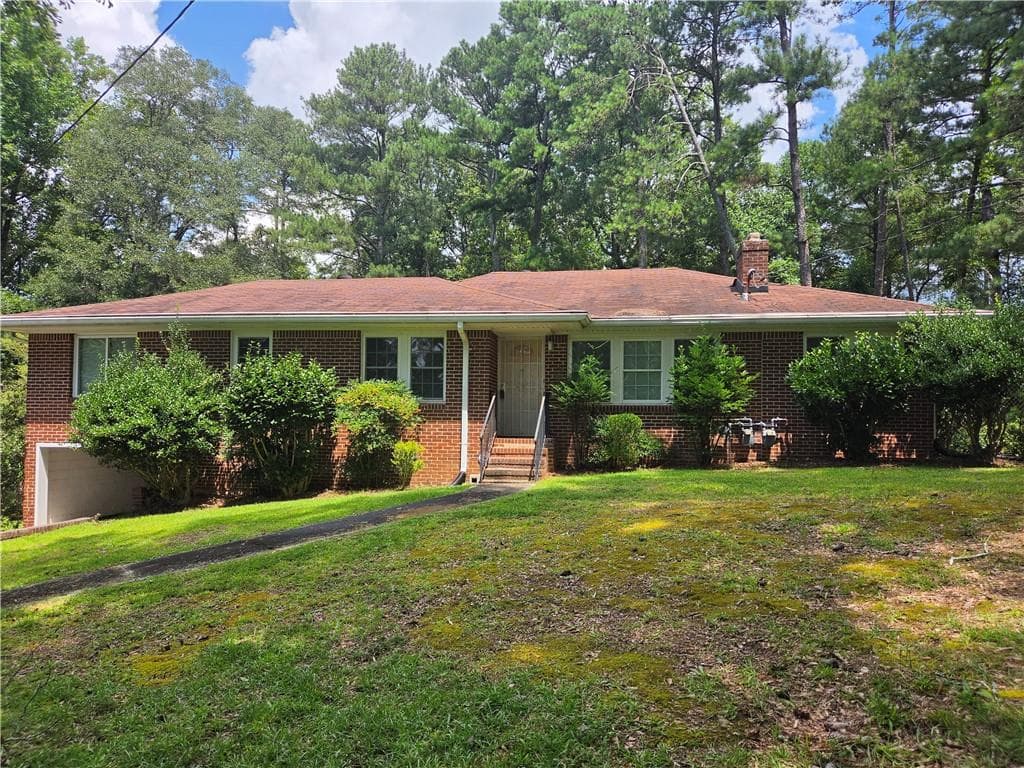 3 bedroom, 2 bathroom, 2,905 sq ft single family residence for sale at 3335 Flat Shoals Road, South Fulton, GA 30349 — photo 2