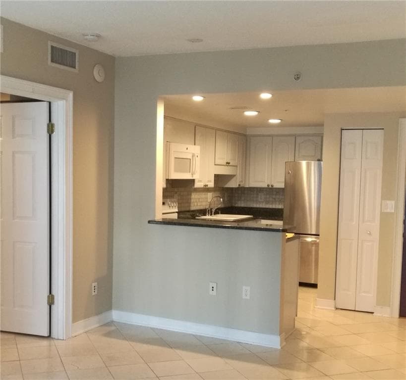 1 bedroom, 1 bathroom, 750 sq ft condominium for rent at 199 14th Street 1006, Atlanta, GA 30309 for $1,780 a month — photo 3