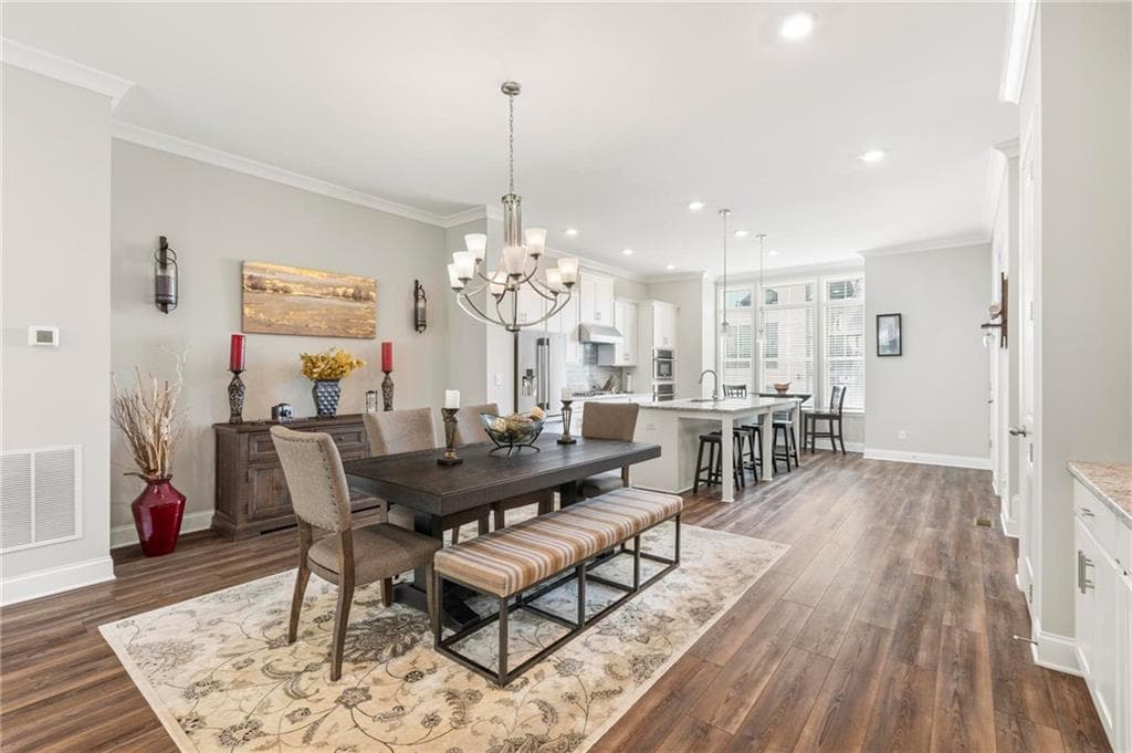 4 bedroom, 4 bathroom, 2,525 sq ft townhouse for sale at 5090 Pinckney Lane, Peachtree Corners, GA 30092 — photo 10
