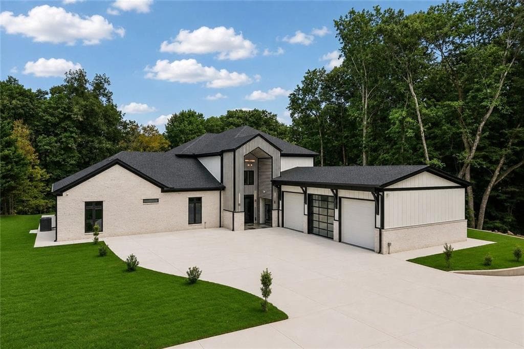 4 bedroom, 5 bathroom, 4,948 sq ft single family residence for sale at 1940 E Bay Street, Hoschton, GA 30548