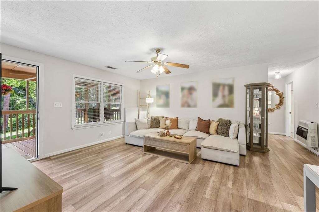 2 bedroom, 2 bathroom, 1,056 sq ft single family residence for sale at 1398 Elliott Family Parkway, Dawsonville, GA 30534 — photo 5