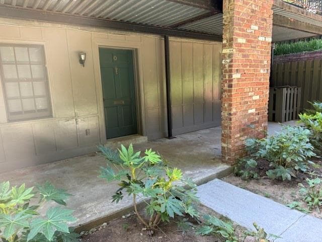 2 bedroom, 1 bathroom, 960 sq ft condominium for rent at 3095 Colonial Way O, Atlanta, GA 30341 for $1,750 a month — photo 2