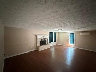 3 bedroom, 1 bathroom, 3,084 sq ft single family residence for rent at 4711 Deer Crossing Court, Flowery Branch, GA 30542 for $1,600 a month — photo 2