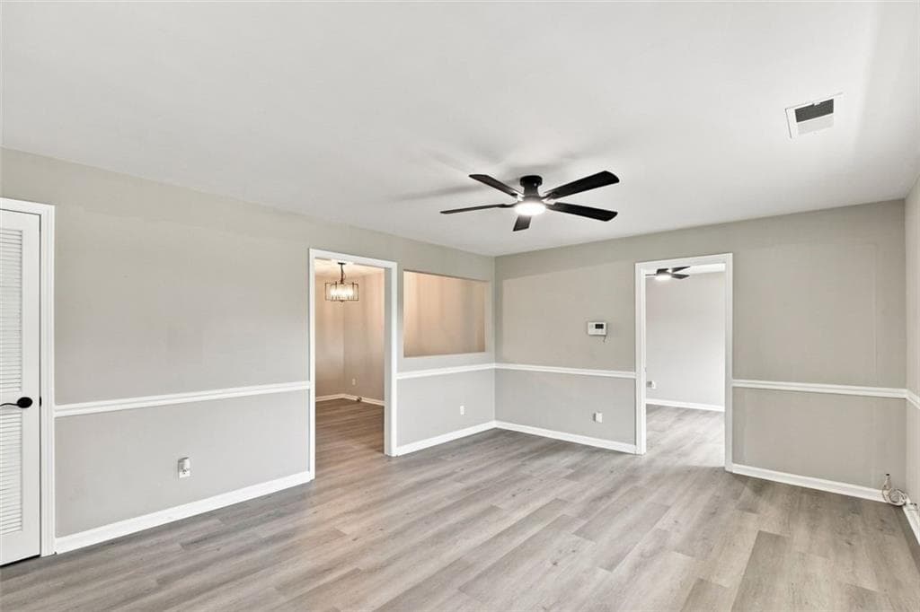 4 bedroom, 3 bathroom, 1,560 sq ft single family residence under contract at 1745 Overlook Way, Conyers, GA 30094 — photo 6