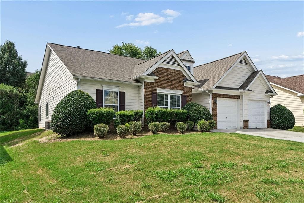 3 bedroom, 2 bathroom, 1,866 sq ft single family residence for sale at 7226 Boulder Pass, Union City, GA 30291