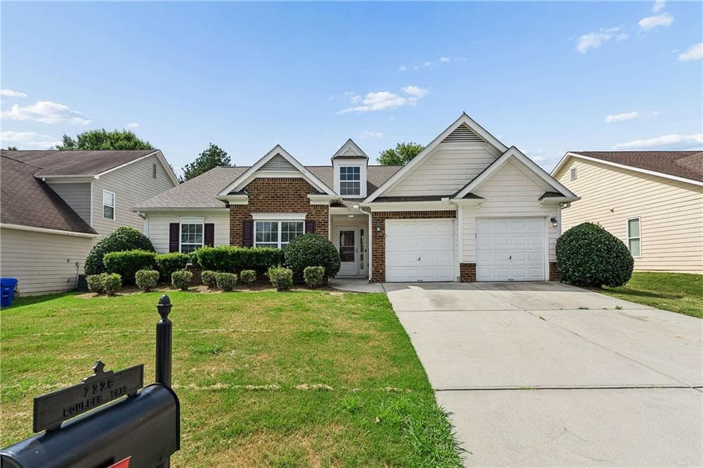 3 bedroom, 2 bathroom, 1,866 sq ft single family residence for sale at 7226 Boulder Pass, Union City, GA 30291 — photo 3