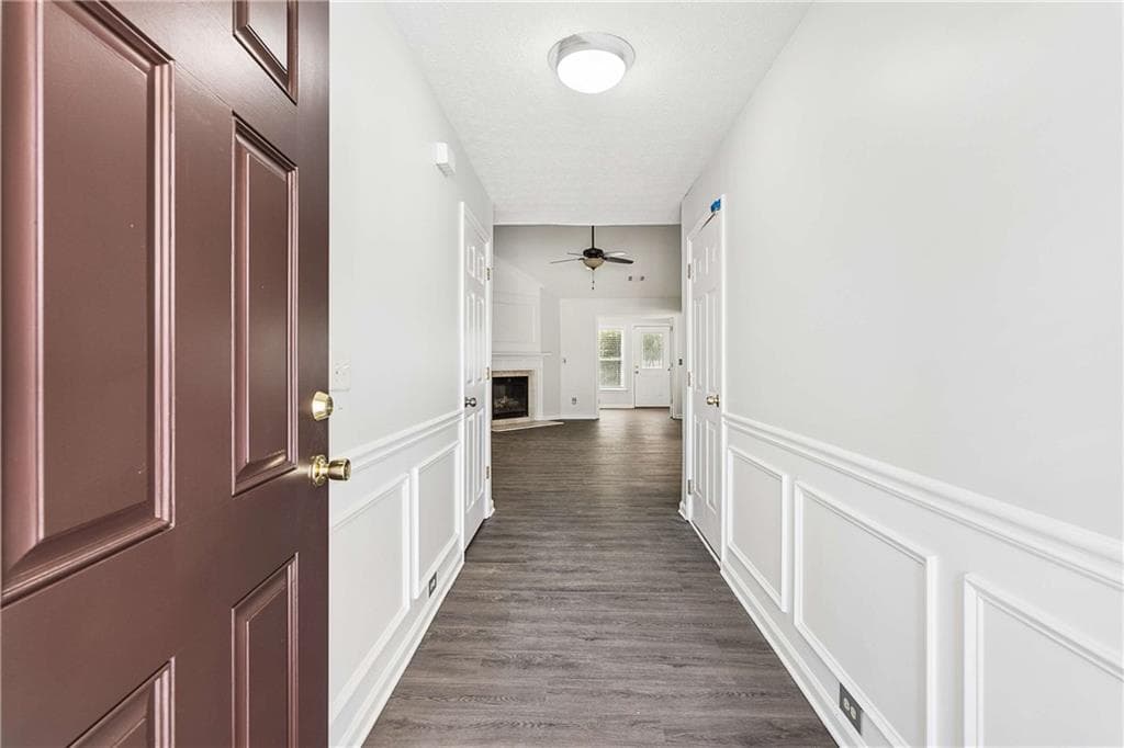 3 bedroom, 2 bathroom, 1,866 sq ft single family residence for sale at 7226 Boulder Pass, Union City, GA 30291 — photo 4