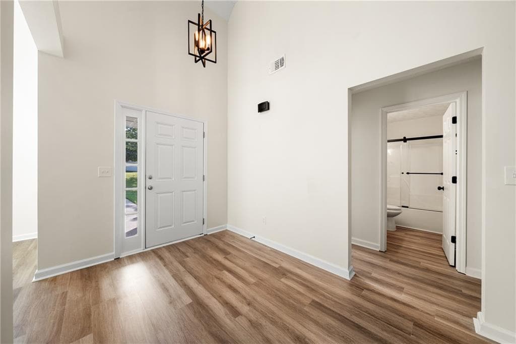 3 bedroom, 2 bathroom, 1,546 sq ft single family residence under contract at 3522 Daventry Lane, Kennesaw, GA 30144 — photo 4