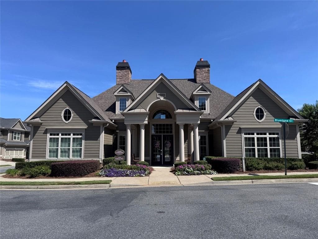 3 bedroom, 3 bathroom, 2,447 sq ft condominium for sale at 1515 Bluestone Drive, Cumming, GA 30041 — photo 7