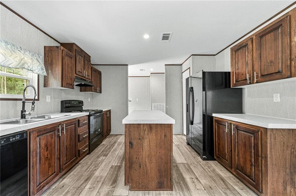 4 bedroom, 2 bathroom, 1,768 sq ft single family residence for sale at 1617 Sweet City Road, Elberton, GA 30635 — photo 3