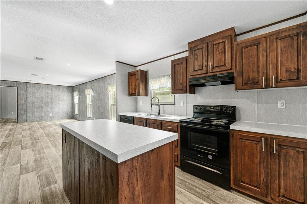 4 bedroom, 2 bathroom, 1,768 sq ft single family residence for sale at 1617 Sweet City Road, Elberton, GA 30635 — photo 4