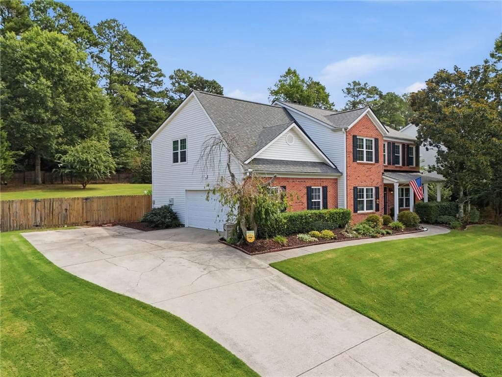 4 bedroom, 3 bathroom, 2,566 sq ft single family residence for sale at 2725 Angel Oak Circle, Dacula, GA 30019 — photo 7