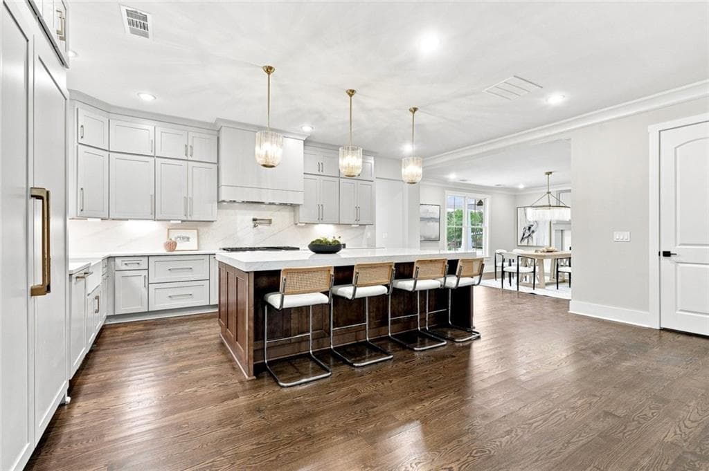 4 bedroom, 5 bathroom, 4,618 sq ft single family residence for sale at 531 S Main Street, Alpharetta, GA 30009 — photo 7