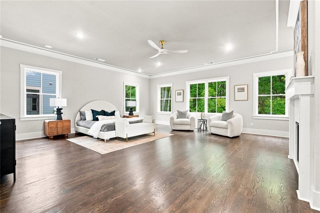 4 bedroom, 5 bathroom, 4,618 sq ft single family residence for sale at 531 S Main Street, Alpharetta, GA 30009 — photo 9