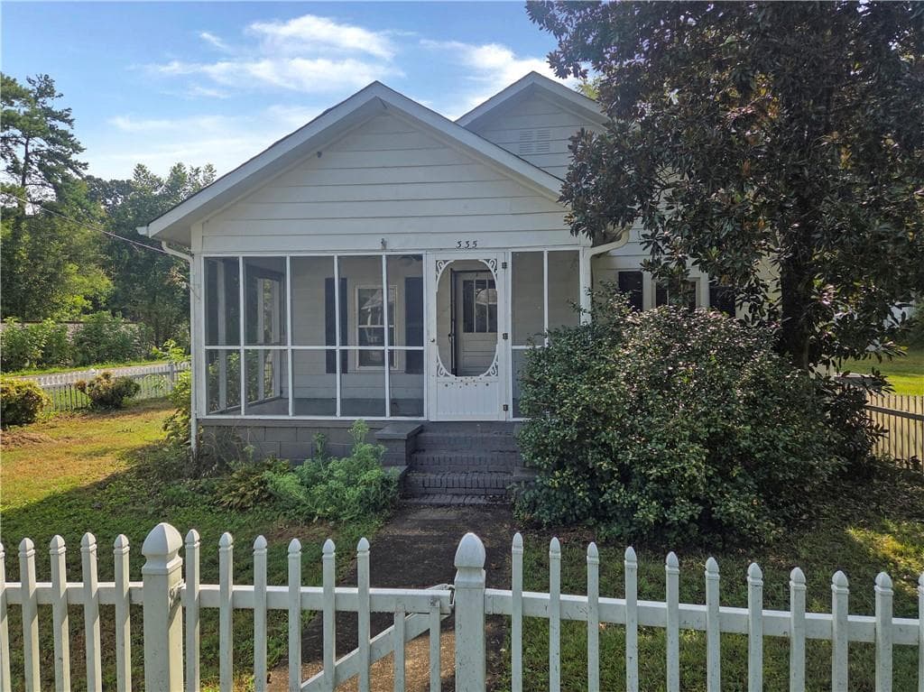 335 E Pine Street, Rockmart, GA 30153 — most recent listing photo