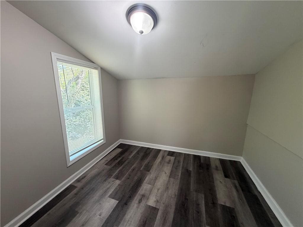 1 bedroom, 1 bathroom, 775 sq ft single family residence for rent at 759 Hog Mountain Road, Winder, GA 30680 for $1,250 a month — photo 9