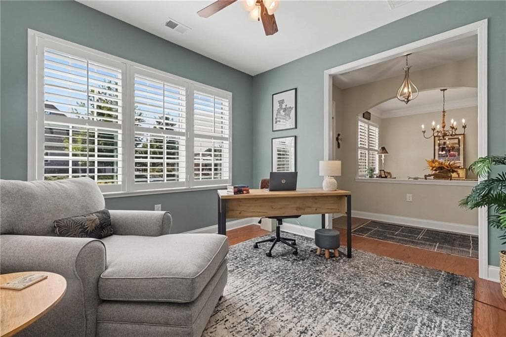 3 bedroom, 3 bathroom, 2,227 sq ft condominium for sale at 3341 Lindenridge Drive, Buford, GA 30519 — photo 5