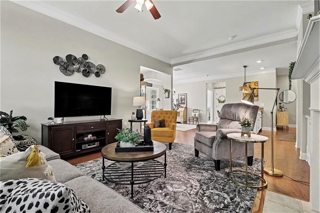 3 bedroom, 3 bathroom, 2,227 sq ft condominium for sale at 3341 Lindenridge Drive, Buford, GA 30519 — photo 8