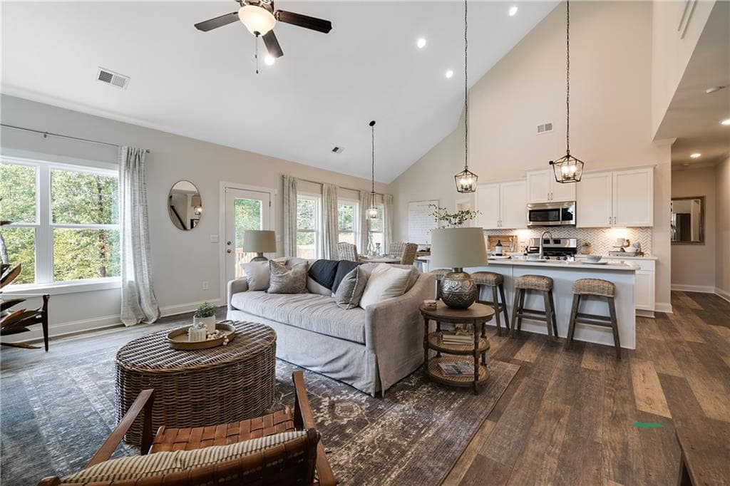 3 bedroom, 3 bathroom, 2,518 sq ft single family residence for sale at 35 Landin South Drive, Dallas, GA 30132 — photo 6