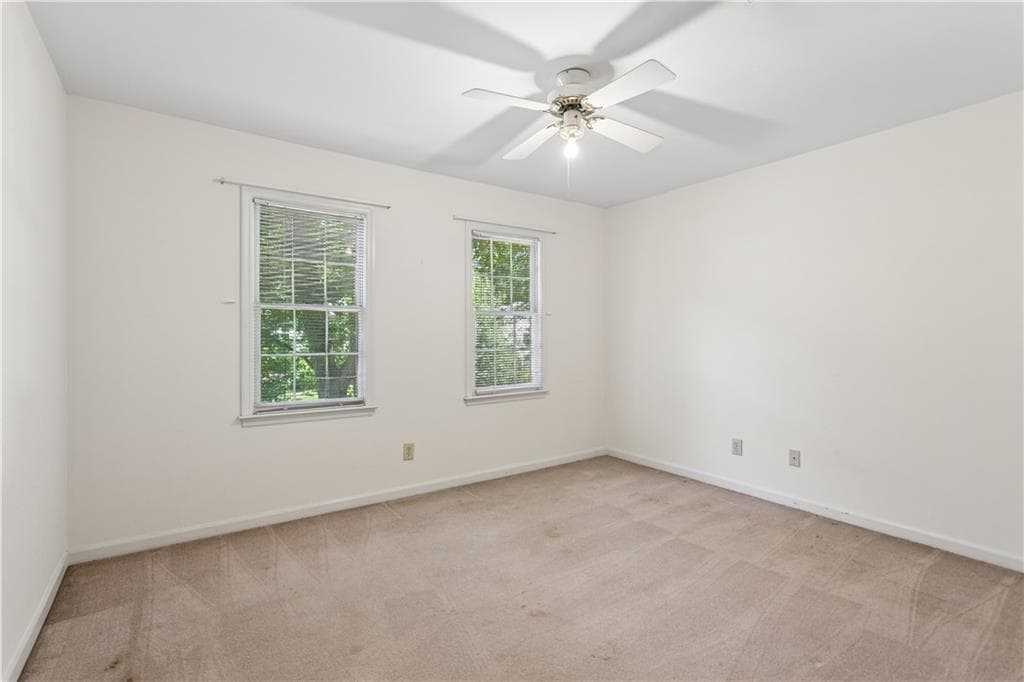 4 bedroom, 4 bathroom, 3,438 sq ft single family residence under contract at 4004 Chelsea Lane, Marietta, GA 30062 — photo 9