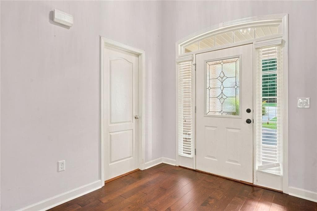 3 bedroom, 2 bathroom, 2,659 sq ft single family residence for sale at 8876 Camp Tree Court, Winston, GA 30187 — photo 6