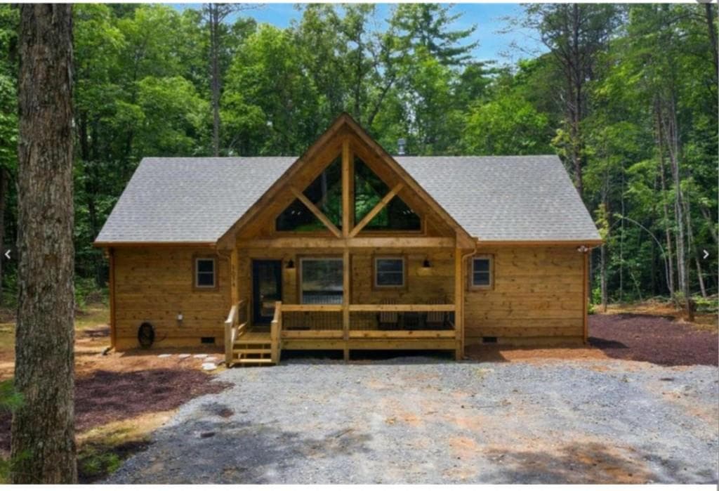 2 bedroom, 2 bathroom, 1,151 sq ft single family residence for sale at 1074 Lees Ride, Mccaysville, GA 30555