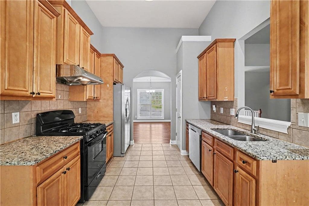 4 bedroom, 3 bathroom, 3,150 sq ft single family residence for sale at 60 Ashley Pointe Drive, Hiram, GA 30141 — photo 8