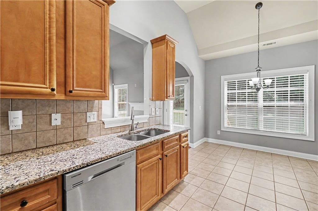 4 bedroom, 3 bathroom, 3,150 sq ft single family residence for sale at 60 Ashley Pointe Drive, Hiram, GA 30141 — photo 9