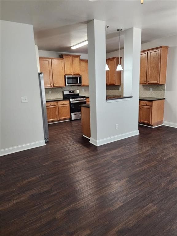 5 bedroom, 3 bathroom, 2,678 sq ft single family residence for rent at 465 Roland Manor Drive, Dacula, GA 30019 for $3,900 a month — photo 6