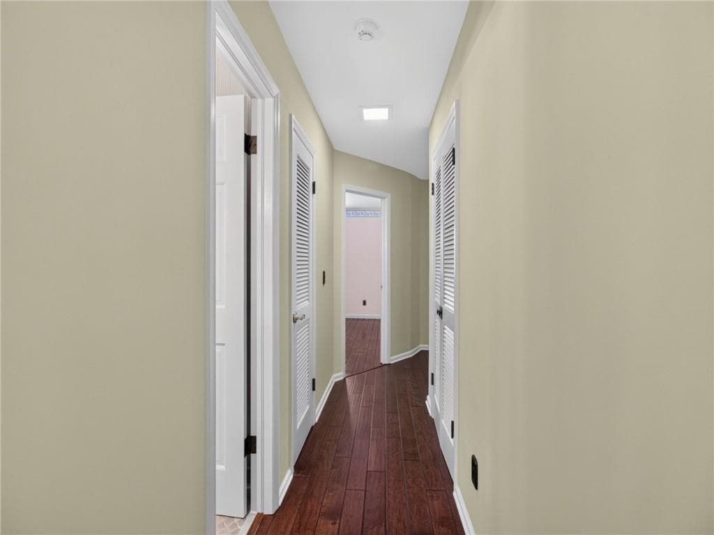 3 bedroom, 3 bathroom, 1,950 sq ft single family residence for sale at 3028 St Charles Avenue, Gainesville, GA 30504 — photo 9