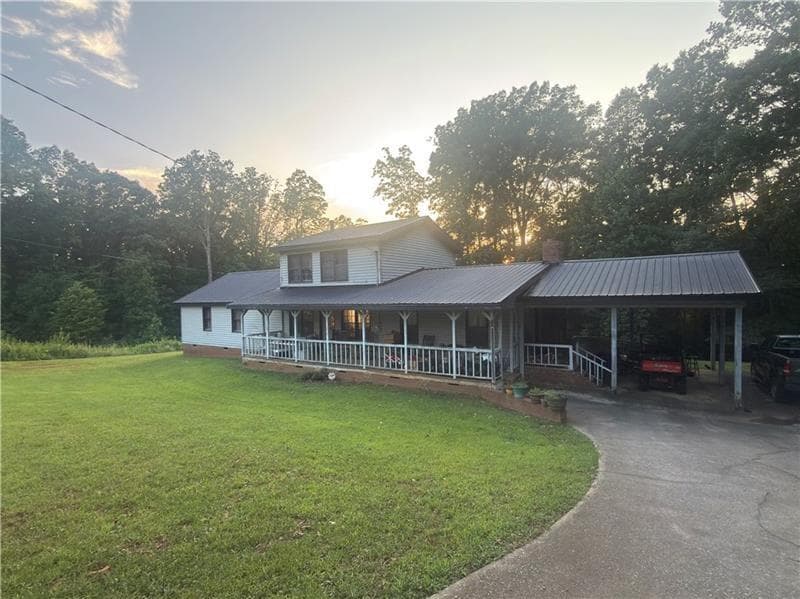4 bedroom, 4 bathroom, 2,256 sq ft single family residence for sale at 453 Rockstore Road, Dallas, GA 30132 — photo 6