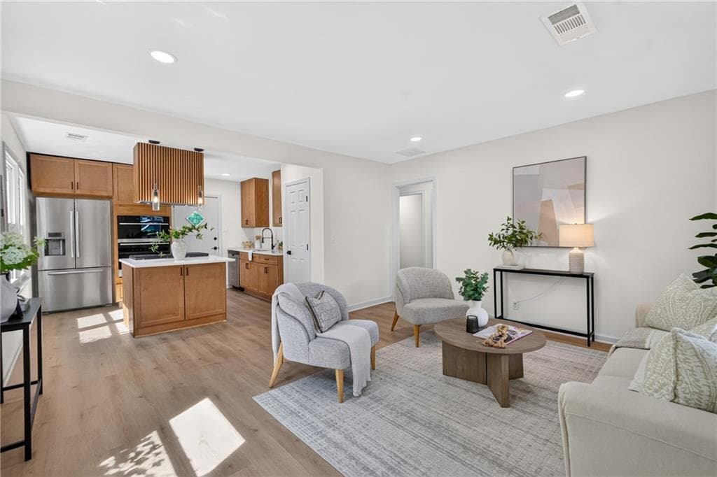 3 bedroom, 2 bathroom, 1,444 sq ft single family residence for sale at 227 Upshaw Street, Atlanta, GA 30315 — photo 4