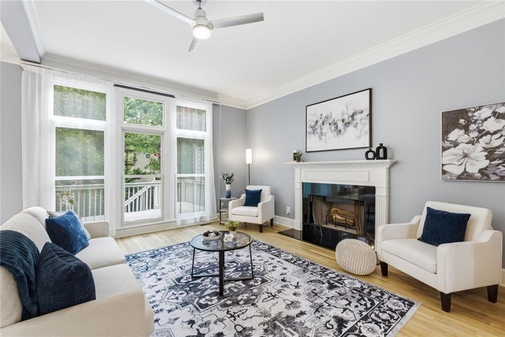 4 bedroom, 4 bathroom, 2,871 sq ft single family residence for sale at 2482 Manor Walk, Decatur, GA 30030 — photo 4