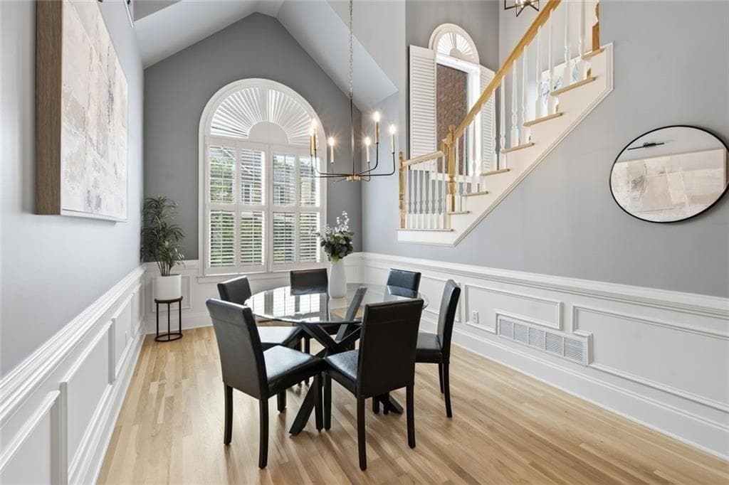 4 bedroom, 4 bathroom, 2,871 sq ft single family residence for sale at 2482 Manor Walk, Decatur, GA 30030 — photo 7