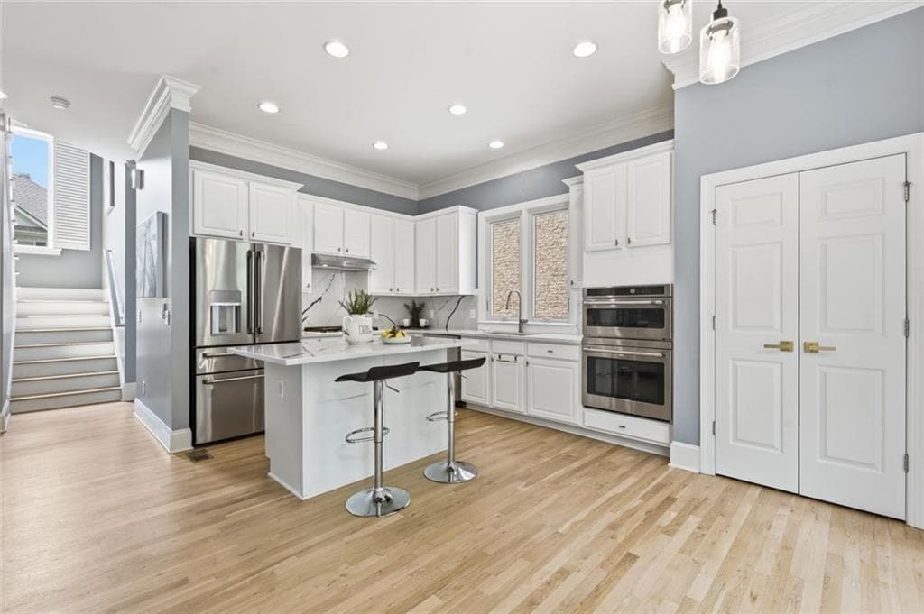 4 bedroom, 4 bathroom, 2,871 sq ft single family residence for sale at 2482 Manor Walk, Decatur, GA 30030 — photo 10
