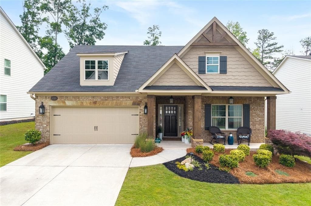 5 bedroom, 3 bathroom, 2,540 sq ft single family residence for sale at 4745 Sandy Creek Drive, Cumming, GA 30028 — photo 6