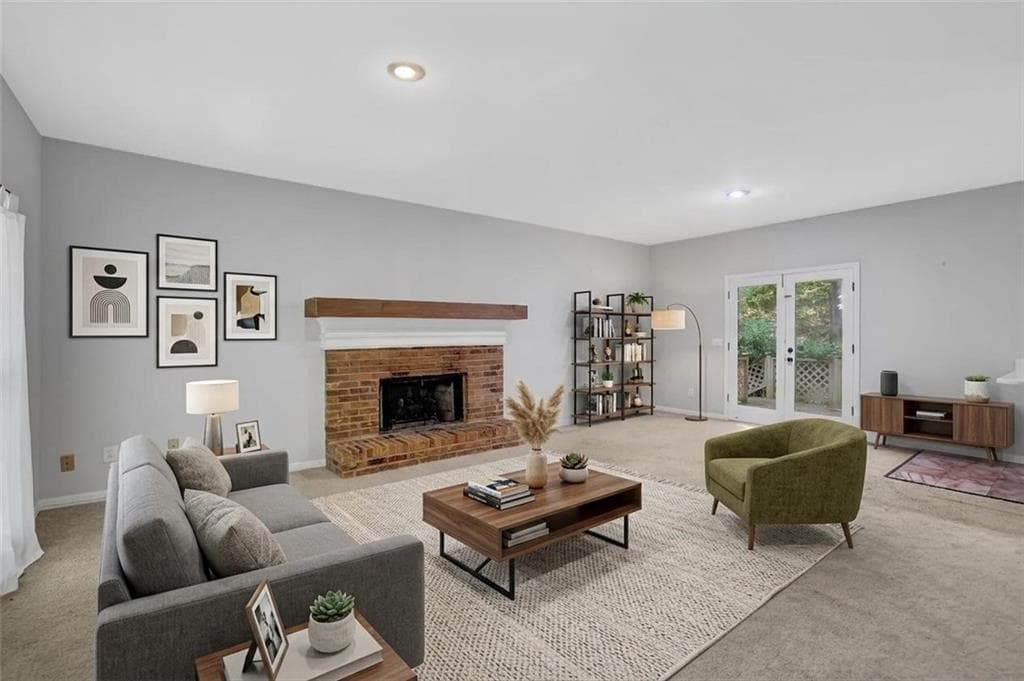 3 bedroom, 3 bathroom, 2,184 sq ft townhouse for sale at 2548 Zachary Woods Drive Northwest, Marietta, GA 30064 — photo 2