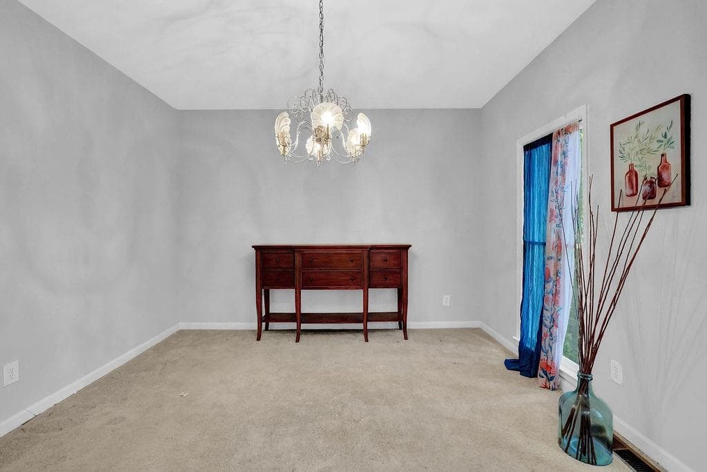 3 bedroom, 3 bathroom, 2,184 sq ft townhouse for sale at 2548 Zachary Woods Drive Northwest, Marietta, GA 30064 — photo 10