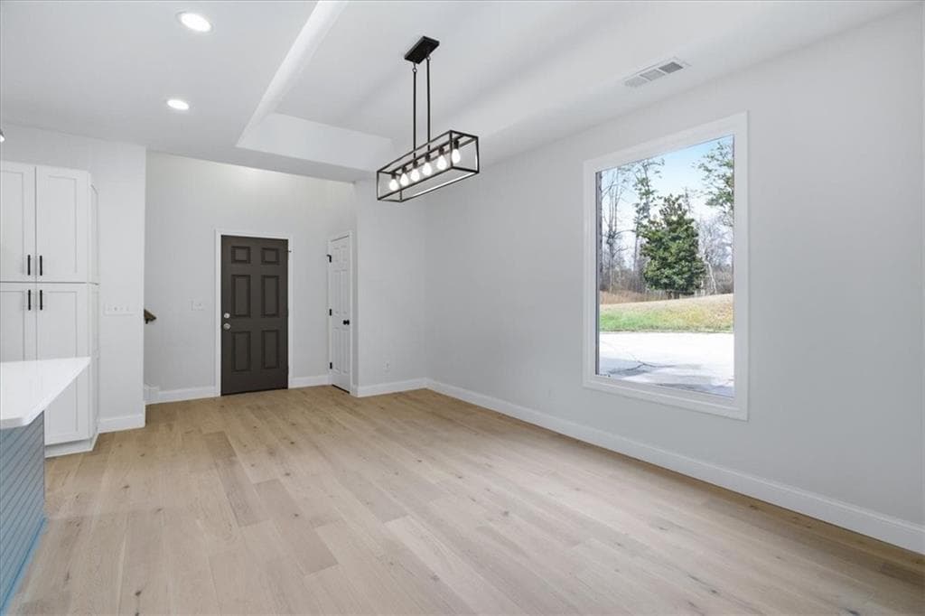 4 bedroom, 3 bathroom, 2,411 sq ft single family residence for sale at 4911 Lower Jersey Road, Oxford, GA 30054 — photo 10