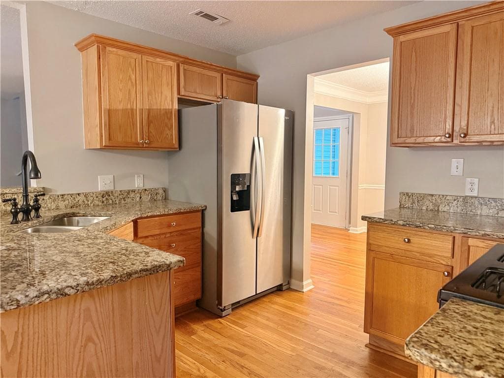 6 bedroom, 4 bathroom, 3,163 sq ft single family residence for sale at 80 Teal, Senoia, GA 30276 — photo 4
