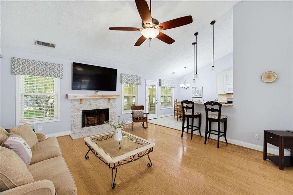 3 bedroom, 2 bathroom, 1,764 sq ft single family residence under contract at 187 Fallow Lane, Acworth, GA 30101 — photo 10