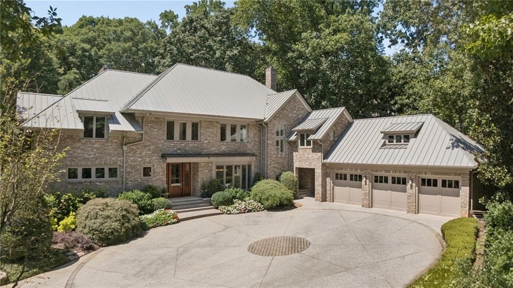 7 bedroom, 9 bathroom, 7,016 sq ft single family residence for sale at 4036 Conway Valley Road, Atlanta, GA 30327 — photo 1 of 19