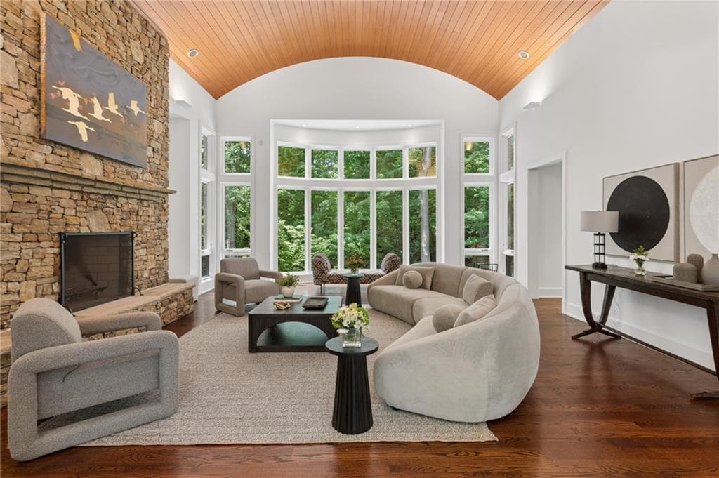 7 bedroom, 9 bathroom, 7,016 sq ft single family residence for sale at 4036 Conway Valley Road, Atlanta, GA 30327 — photo 2