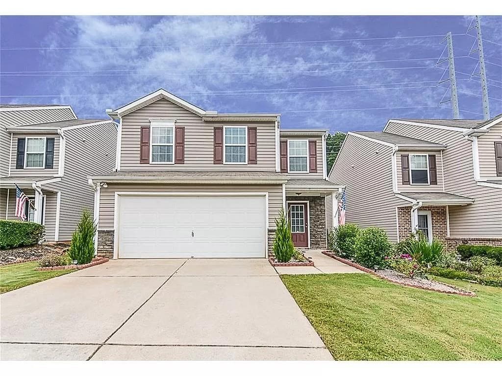 3 bedroom, 3 bathroom, 1,968 sq ft single family residence for sale at 2385 Mayfair Drive, Cumming, GA 30040