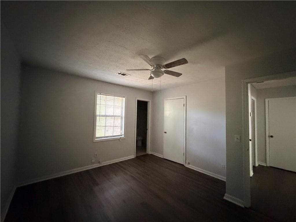 duplex for sale at 1026 Barn Oak Court, Conyers, GA 30012 — photo 9