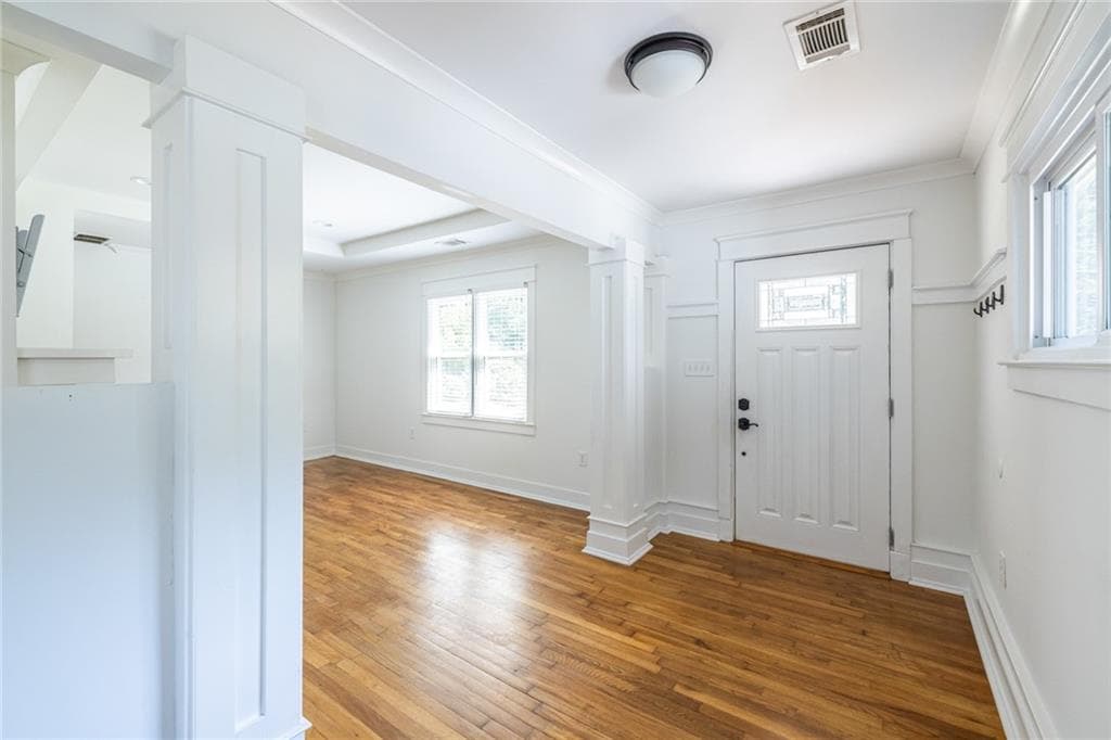 2 bedroom, 2 bathroom, 1,102 sq ft single family residence for rent at 577 Glenwood Place, Atlanta, GA 30316 for $3,295 a month — photo 4