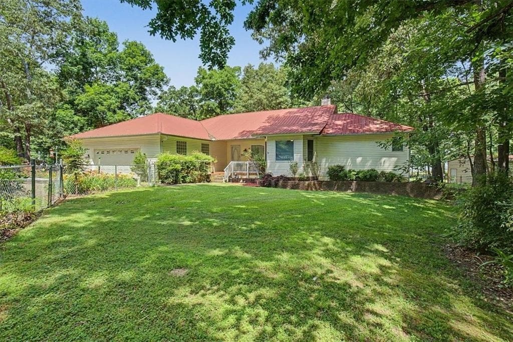 4 bedroom, 3 bathroom, 2,397 sq ft single family residence for sale at 1005 County Road 544, Centre, AL 35960 — photo 6